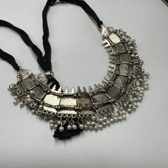 3/$30 Peacock Statement Necklace Silver Adjustable Fabric Cord Beaded Jewelry - Picture 8 of 11